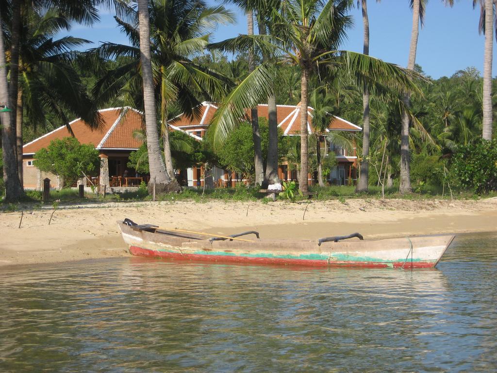 Escape Karimunjawa Semarang Exterior photo
